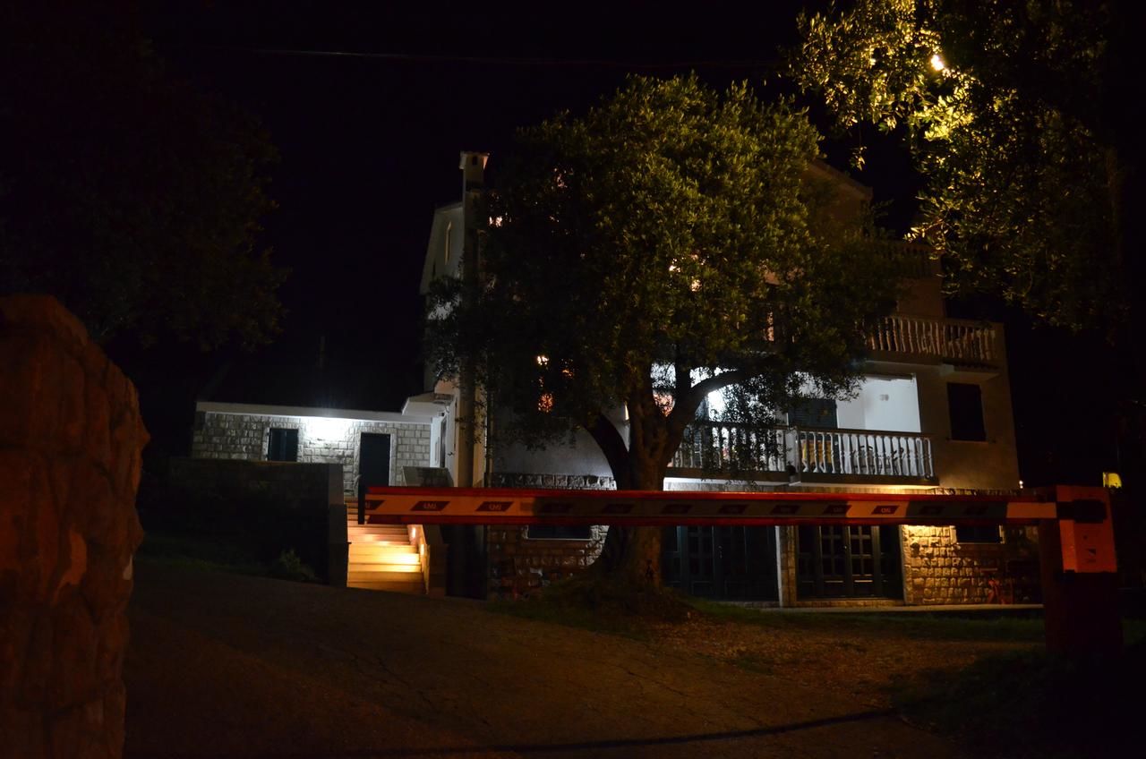 Апартаменты Apartments TMV Dragovic Свети-Стефан-34