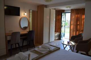 Апартаменты Apartments TMV Dragovic Свети-Стефан-0